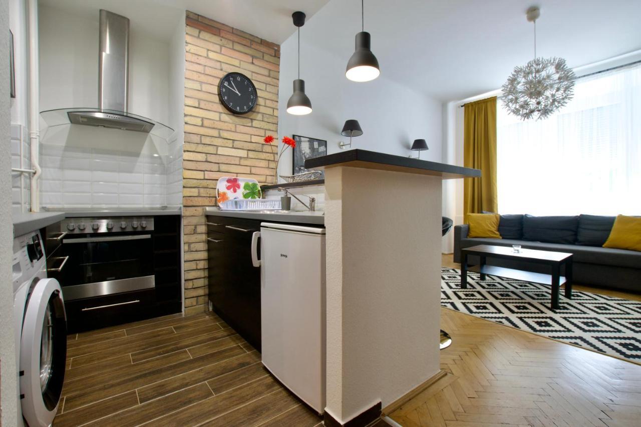 Standard Apartment By Hi5 - Center Of City Center Budapešť Exteriér fotografie
